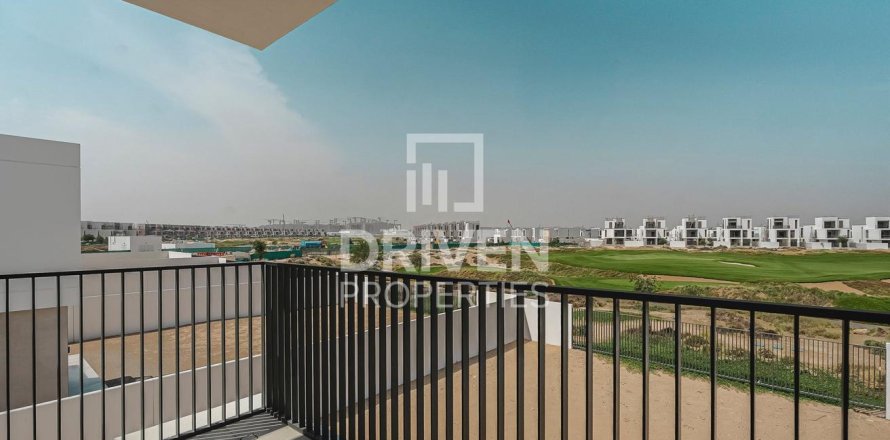 Villa in Dubai South (Dubai World Central), Dubai, VAE: 4 Schlafzimmer, 564.2 m2 Nr. 768300
