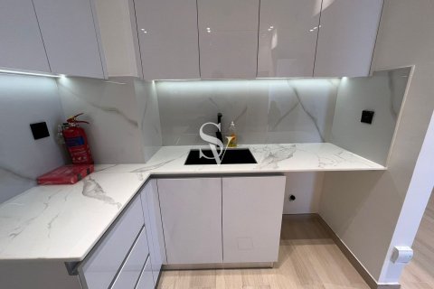 Apartamento en alquiler en Jumeirah Village Circle, Dubai, EAU 3 dormitorios, 126 m2 № 702957 - foto 20