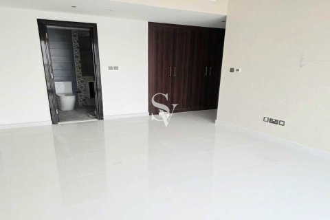 Apartman u Dubai Silicon Oasis, UAE 3 spavaćih soba, 196 m2 Br. 702960 - fotografija 4
