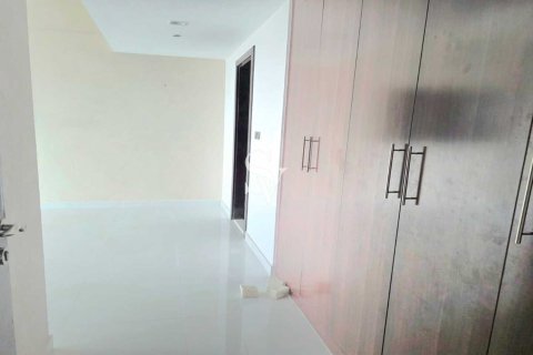Apartman u Dubai Silicon Oasis, UAE 3 spavaćih soba, 196 m2 Br. 702960 - fotografija 6
