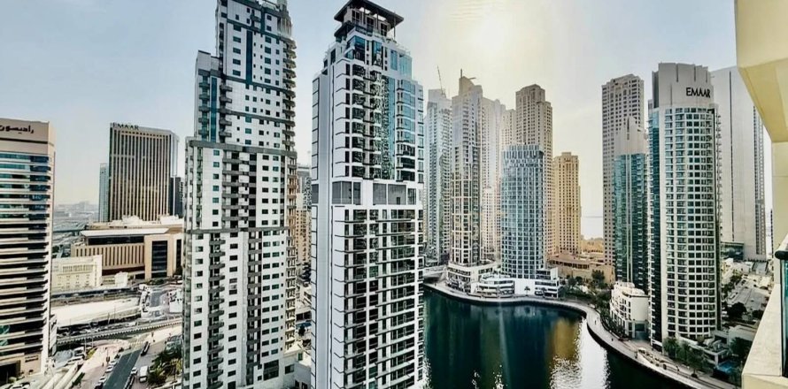 Dubai Marina, UAE의 아파트 침실 1개, 76제곱미터 번호 751316
