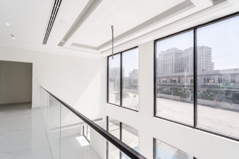 Vila u Dubai, UAE 5 spavaćih soba, 539 m2 Br. 751313 - fotografija 12