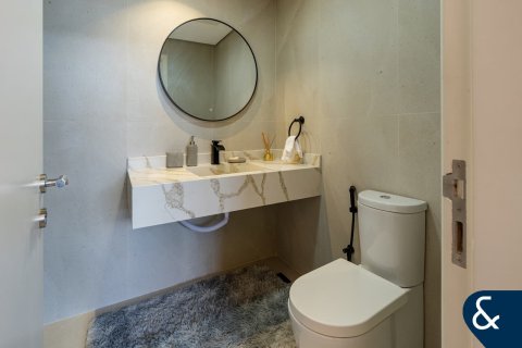 Apartament në GOLF VISTA HEIGHTS në Jebel Ali, Dubai, Emiratet e Bashkuara Arabe 2 dhoma gjumi, 138 m2. № 685307 - Foto 9