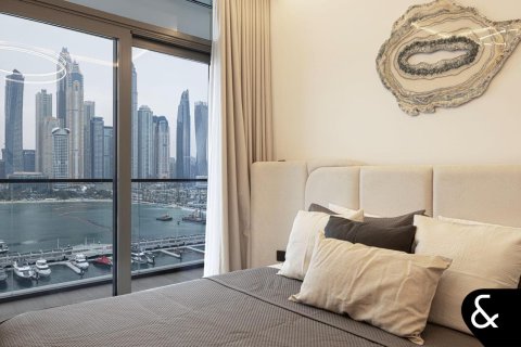 Διαμέρισμα σε MARINA VISTA σε Dubai Harbour, Dubai, ΗΑΕ 3 υπνοδωμάτια, 163 τ.μ. Αρ. 685311 - φωτογραφία 15
