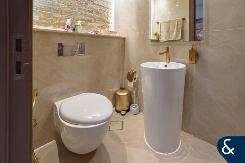 Byt v BLVD CRESCENT v Downtown Dubai (Downtown Burj Dubai), SAE 3 ložnice, 207 m² Č.: 685310 - fotografie 7