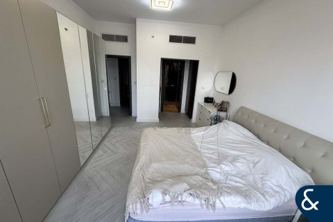 Apartment til salg i Jumeirah Beach Residence, Dubai, UAE 2 soveværelser, 128 kvm № 685306 - foto 10