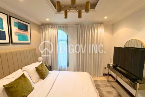 Villa in Palm Jumeirah, Dubai, UAE 5 bedrooms, 622 sq.m. № 647341 - photo 13