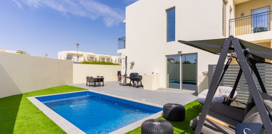 Villa itt: Arabian Ranches 2, Dubai, EAE, 4 hálószoba, 205 m², azonosító: 685081
