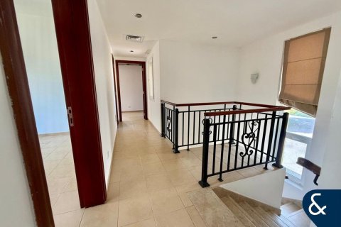 Willa na sprzedaż w Arabian Ranches, Dubai, ZEA 4 sypialnie, 273 mkw., nr 685076 - zdjęcie 10