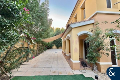 Willa na sprzedaż w Arabian Ranches, Dubai, ZEA 4 sypialnie, 273 mkw., nr 685076 - zdjęcie 14