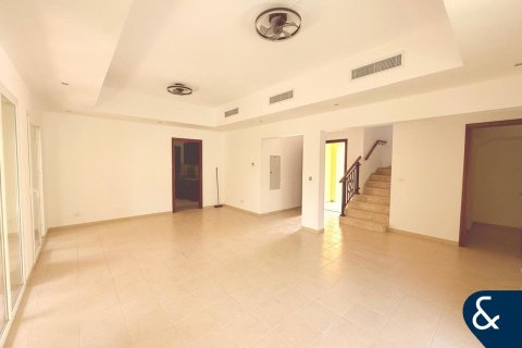Willa na sprzedaż w Arabian Ranches, Dubai, ZEA 4 sypialnie, 273 mkw., nr 685076 - zdjęcie 3