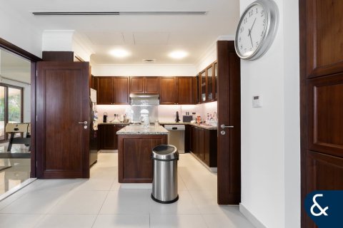 Vilë në Arabian Ranches 2, Dubai, Emiratet e Bashkuara Arabe 4 dhoma gjumi, 404 m2. № 685075 - Foto 6