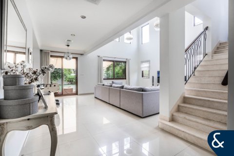 Vilë në Arabian Ranches 2, Dubai, Emiratet e Bashkuara Arabe 4 dhoma gjumi, 404 m2. № 685075 - Foto 2