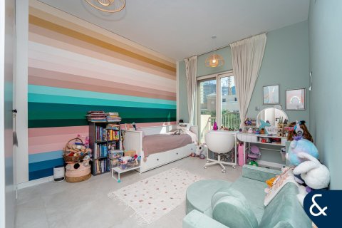 تاون هاوس للبيع في Dubai Sports City، دبي، الإمارات العربية المتحدة 4 غرفة نوم ، 311 متر مربع ، رقم 685077 - صورة 17