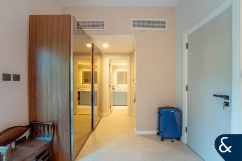 تاون هاوس للبيع في Dubai Sports City، دبي، الإمارات العربية المتحدة 4 غرفة نوم ، 311 متر مربع ، رقم 685077 - صورة 12