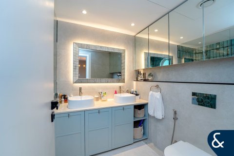 تاون هاوس للبيع في Dubai Sports City، دبي، الإمارات العربية المتحدة 4 غرفة نوم ، 311 متر مربع ، رقم 685077 - صورة 13