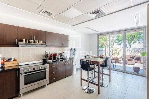 ویلا برای فروش در  Dubai Silicon Oasis، Dubai، امارات متحده عربی  3 خوابه ، 351 متر مربع ، شماره 653299 - تصویر 12