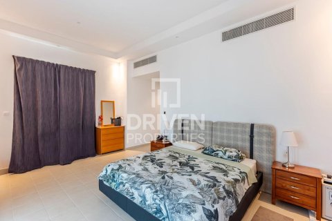 Villa para venda em Dubai Silicon Oasis, Dubai, EAU 3 quartos, 351 m2 № 653299 - foto 4