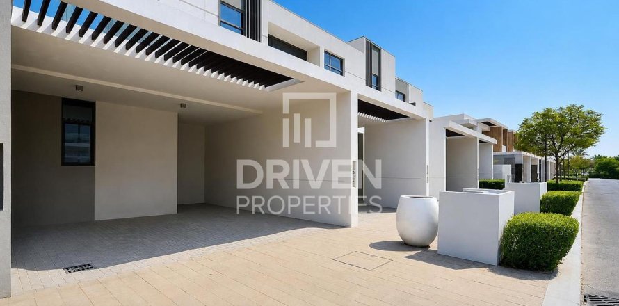 Townhouse în Arabian Ranches 3, Dubai, EAU 3 dormitoare, 145.67 mp.  №754262