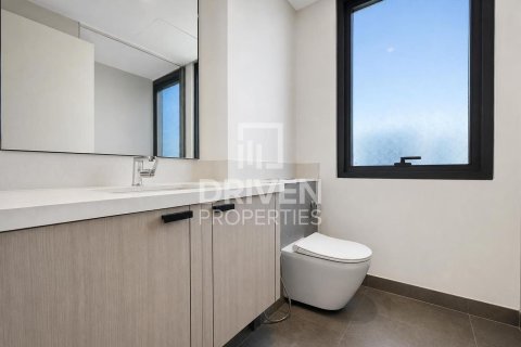 Townhouse de închiriat în Arabian Ranches 3, Dubai, EAU 3 dormitoare, 145.67 mp. №754262 - poză 16