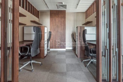 Zyrë në Business Bay, Dubai, Emiratet e Bashkuara Arabe 151.2 m2. № 661777 - Foto 3