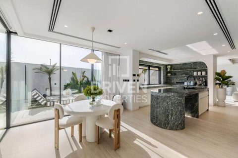 Vilë në Al Sufouh, Dubai, Emiratet e Bashkuara Arabe 5 dhoma gjumi, 556 m2. № 682641 - Foto 3