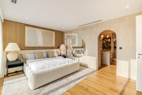 Vilë në Al Sufouh, Dubai, Emiratet e Bashkuara Arabe 5 dhoma gjumi, 556 m2. № 682641 - Foto 13