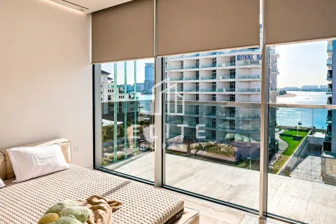 Apartament në Palm Jumeirah, Dubai, Emiratet e Bashkuara Arabe 3 dhoma gjumi, 226 m2. № 736146 - Foto 11