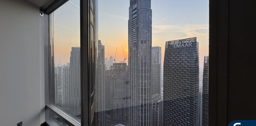 آپارتمان در Downtown Dubai (Downtown Burj Dubai)، Dubai ، امارات متحده عربی 1 خوابه ، 102 متر مربع.  شماره 671663