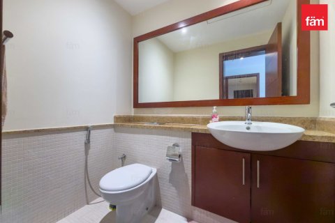 Apartemen di Downtown Dubai (Downtown Burj Dubai), UEA 1 kamar tidur, 91.5 m2 nomor 732909 - foto 11