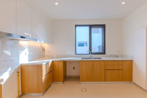 Rijtjeshuis te huur in Jebel Ali, Dubai, VAE 4 slaapkamers, 252 vr.m., nr 739053 - foto 3