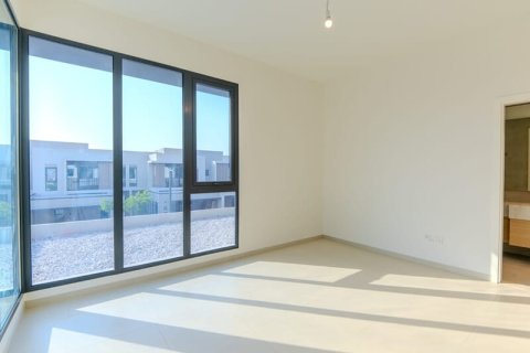 Rijtjeshuis te huur in Jebel Ali, Dubai, VAE 4 slaapkamers, 252 vr.m., nr 739053 - foto 17
