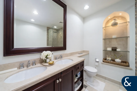 Apartment in YANSOON in Old Town, Dubai, UAE 2 bedrooms, 134 sq.m. № 671546 - photo 6