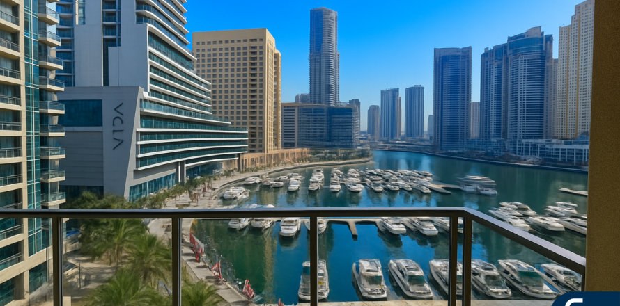 Apartment in AL MAJARA TOWERS in Dubai Marina, UAE 1 bedroom, 104 sq.m. № 671547