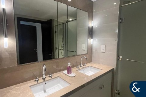 Apartament në Downtown Dubai (Downtown Burj Dubai), Emiratet e Bashkuara Arabe 2 dhoma gjumi, 153 m2. № 671389 - Foto 14