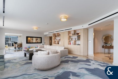 Penthouse lakás itt: Palm Jumeirah, Dubai, EAE, 4 hálószoba, 583 m², azonosító: 671390 - fénykép 2