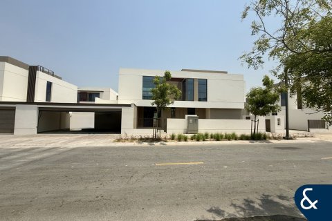 Huvila Al Furjan, Dubai, Arabiemiraatit 4 makuuhuonetta, 402 m2 № 671385 - kuva 1