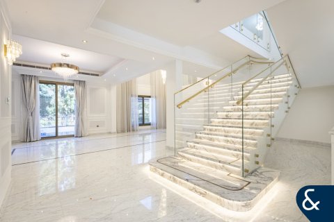 Villa itt: Jumeirah Islands, Dubai, EAE, 4 hálószoba, 557 m², azonosító: 671386 - fénykép 1