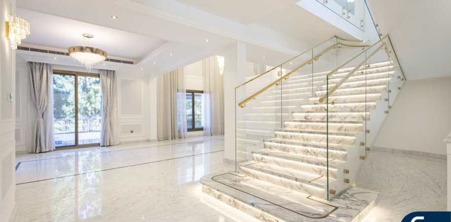 Villa itt: Jumeirah Islands, Dubai, EAE, 4 hálószoba, 557 m², azonosító: 671386