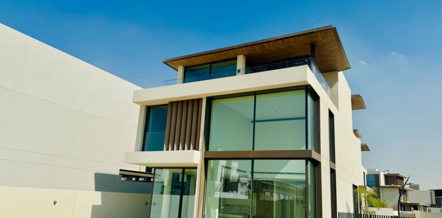 Villa em Dubai, EAU 4 quartos, 447.6 m2 № 659051