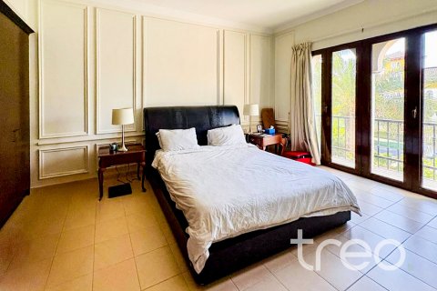 Villa en venta en The Villa, Dubai, EAU 5 dormitorios, 771.09 m2 № 739188 - foto 5