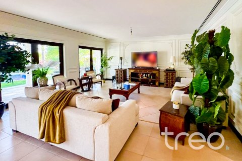 Villa en venta en The Villa, Dubai, EAU 5 dormitorios, 771.09 m2 № 739188 - foto 13