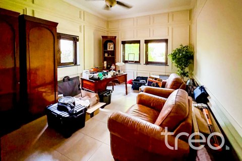 Villa en venta en The Villa, Dubai, EAU 5 dormitorios, 771.09 m2 № 739188 - foto 7