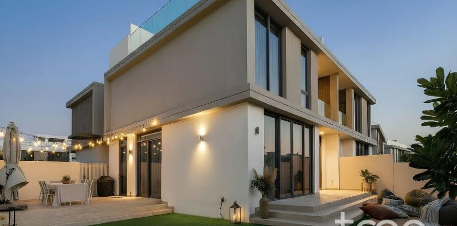 Villa in Dubai Hills Estate, Dubai, UAE 4 bedrooms, 312.9 sq.m. № 739192