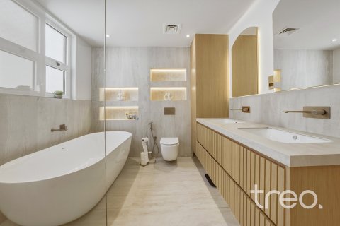 Vila di Arabian Ranches 2, Dubai, UEA 4 kamar tidur, 447.24 m2 nomor 739191 - foto 18