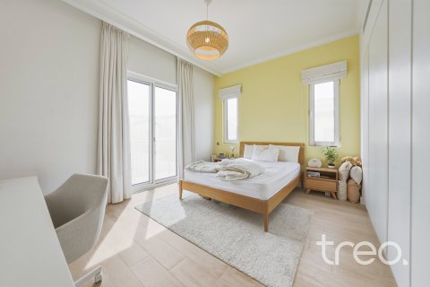 Vila di Arabian Ranches 2, Dubai, UEA 4 kamar tidur, 447.24 m2 nomor 739191 - foto 19