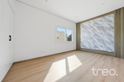 Villa en venta en Meadows, Dubai, EAU 5 dormitorios, 346.81 m2 № 739190 - foto 16