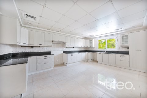 Meadows, Dubai, BAE’de satılık villa 4 yatak odası, 385.27 m² No 739187 - fotoğraf 6