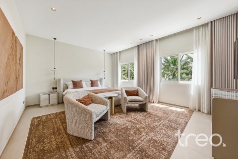 Villa en venta en Meadows, Dubai, EAU 5 dormitorios, 336.68 m2 № 739186 - foto 11