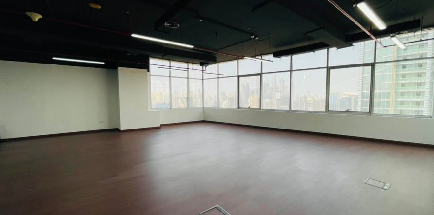 Bureau à Dubai, EAU: 117.1 m2 № 760344